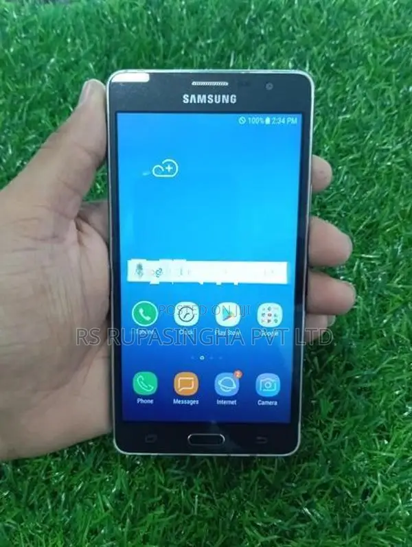 Samsung Wide 16GB (Used)