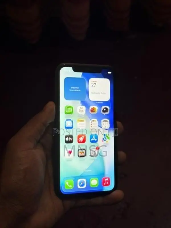 Apple iPhone 11 (Used)