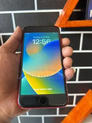 Apple iPhone 8 (Used)