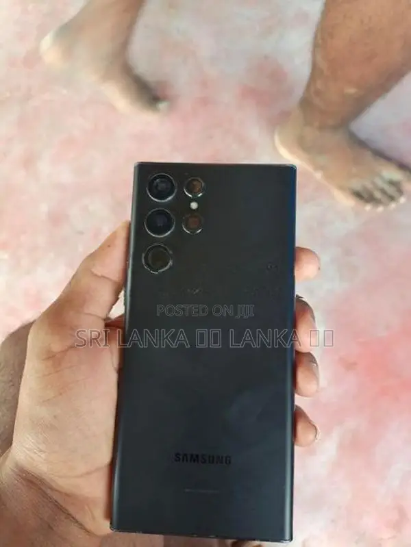 Samsung Galaxy S22 Ultra (Used)
