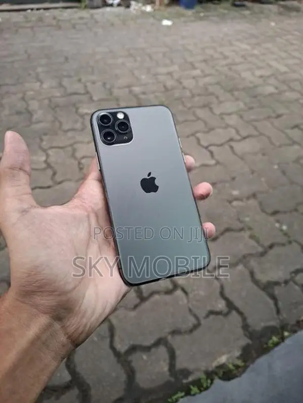 Apple iPhone 11 Pro (Used)
