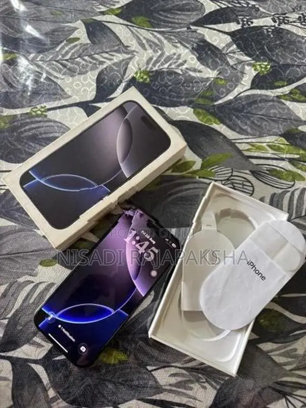 Apple iPhone 16 Pro (Used)