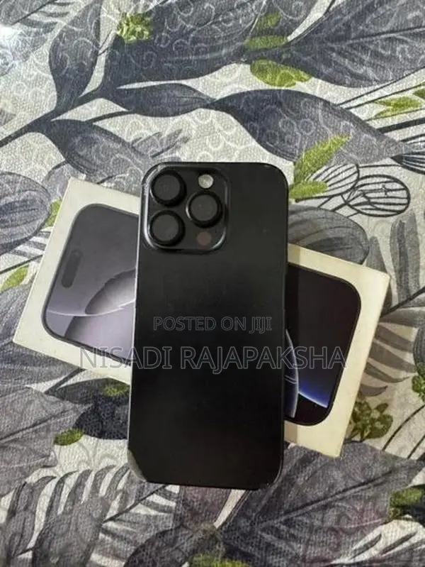 Apple iPhone 16 Pro (Used)