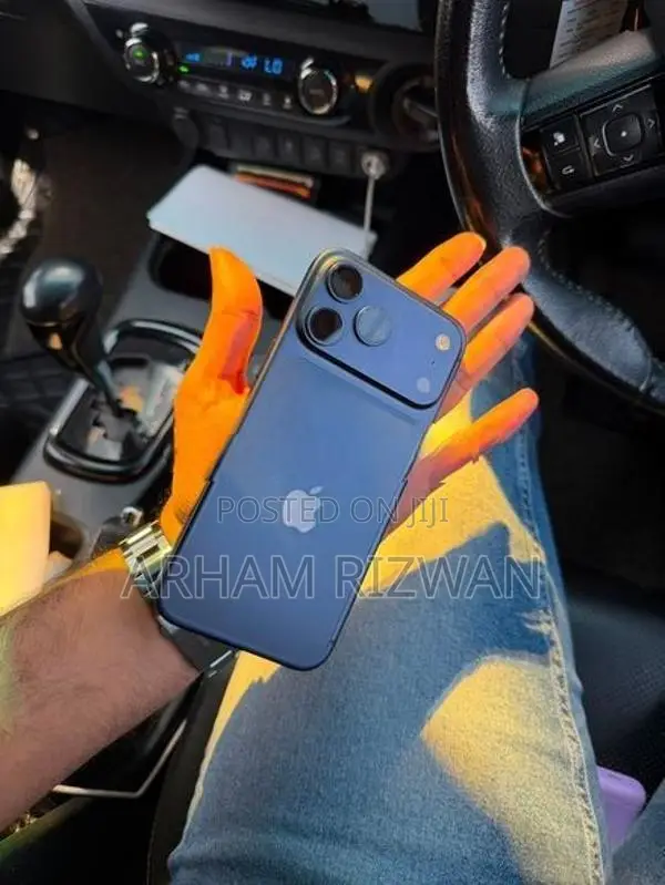 Apple iPhone 17 Pro Max (Used)