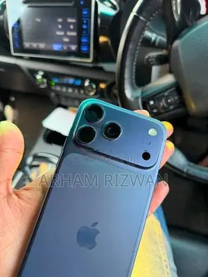 Apple iPhone 17 Pro Max (Used)