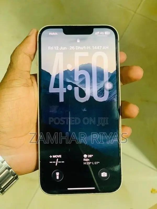 Apple iPhone 13 (Used)
