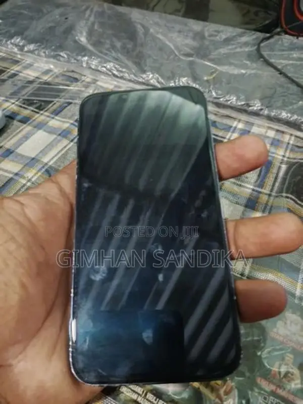 Apple iPhone 13 Pro (Used)