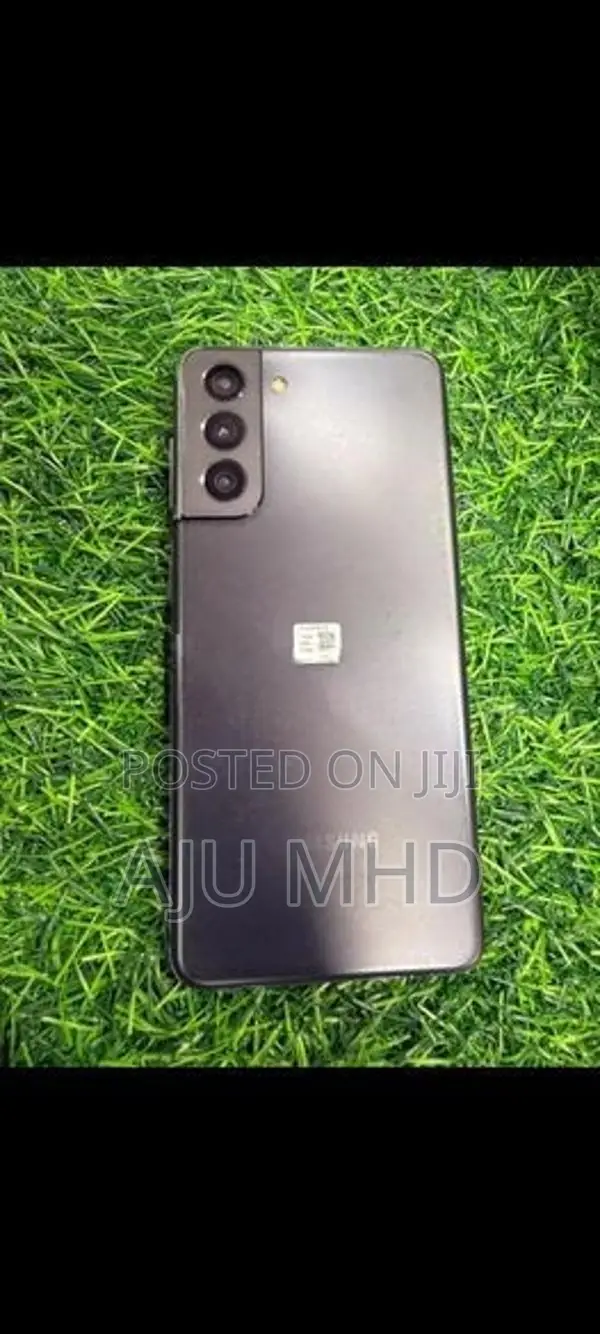 Samsung Galaxy S21 (Used)