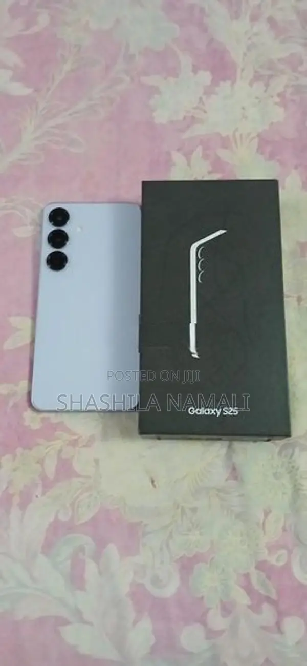 Samsung Galaxy S25 (Used)