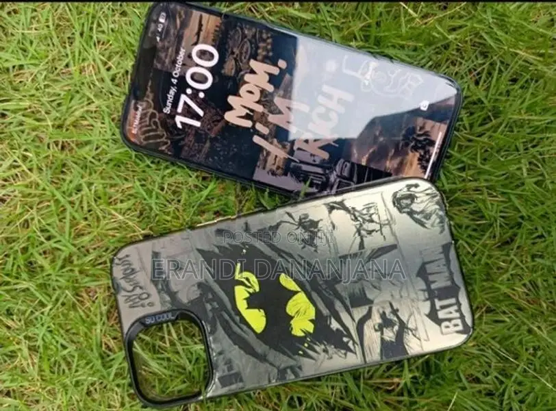 Apple iPhone 13 (Used)