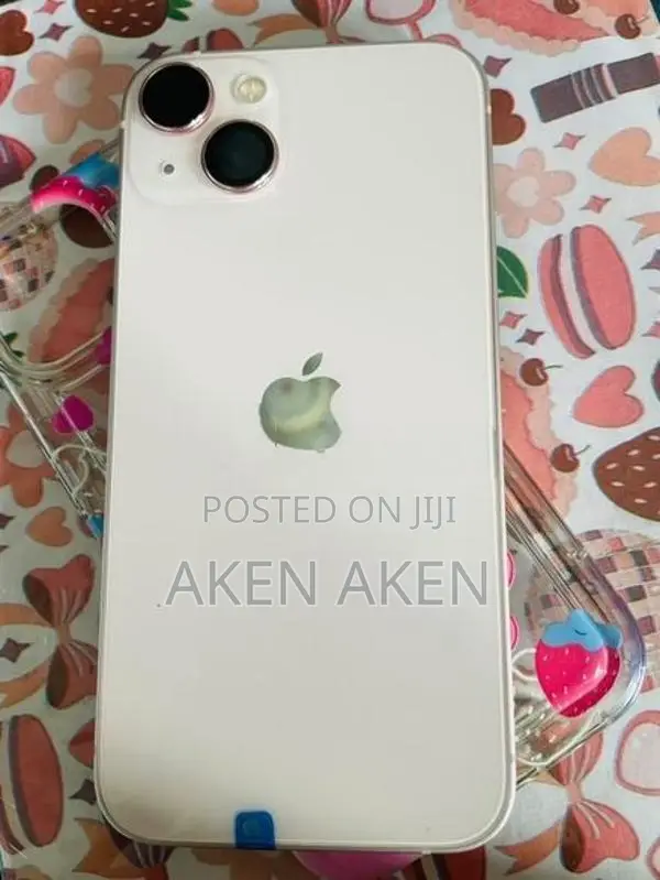 Apple iPhone 13 (Used)