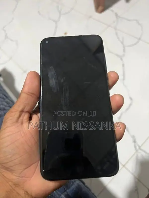 Huawei Nova 4 128GB (Used)