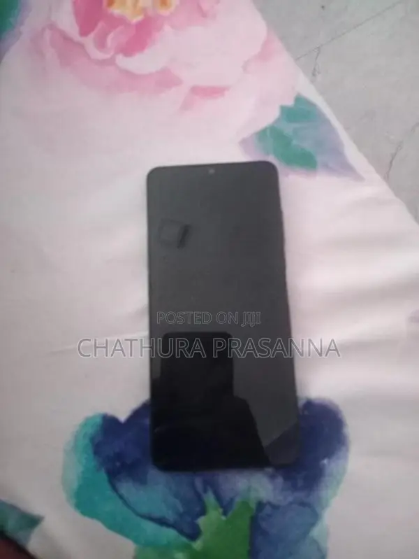 Samsung Galaxy A06 (Used)