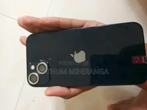 Apple iPhone 13 (Used)