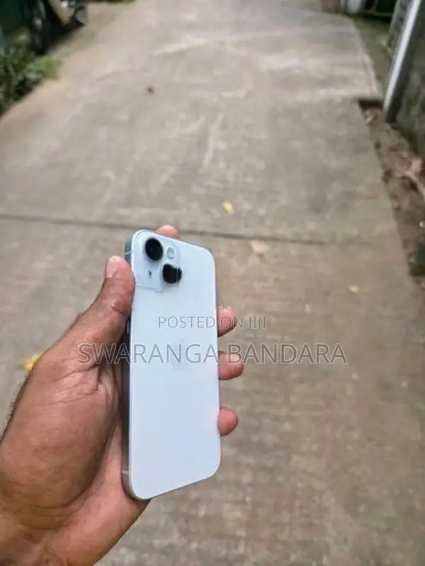 Apple iPhone 15 128GB (Used)