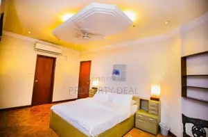 Royal Park Penthouse Apartment For Sale In Rajagiriya - PDA36