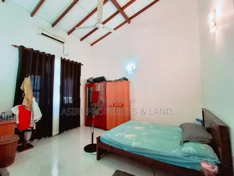 ALMOST NEW 3 BEDROOMS HOUSE FOR SALE IN PILIYANDALA JAMBURALIYA