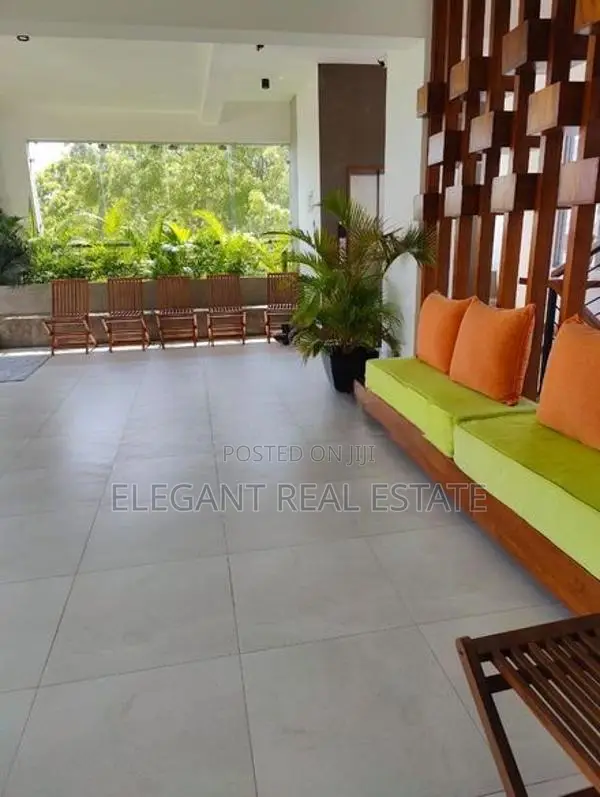 03 Bedroom Furnished Apartment For Rent In Colombo 06 (A1818)
