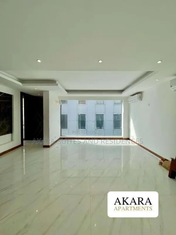 1,400 Sq.ft - Co-working Office Space for Rent CP54654