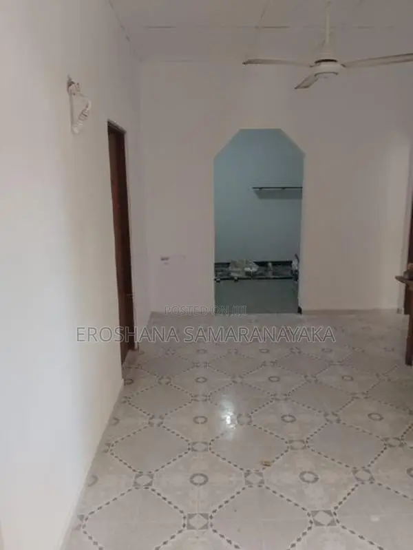 Upstairs House Rent Boralesgamuwa