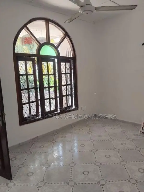 Upstairs House Rent Boralesgamuwa