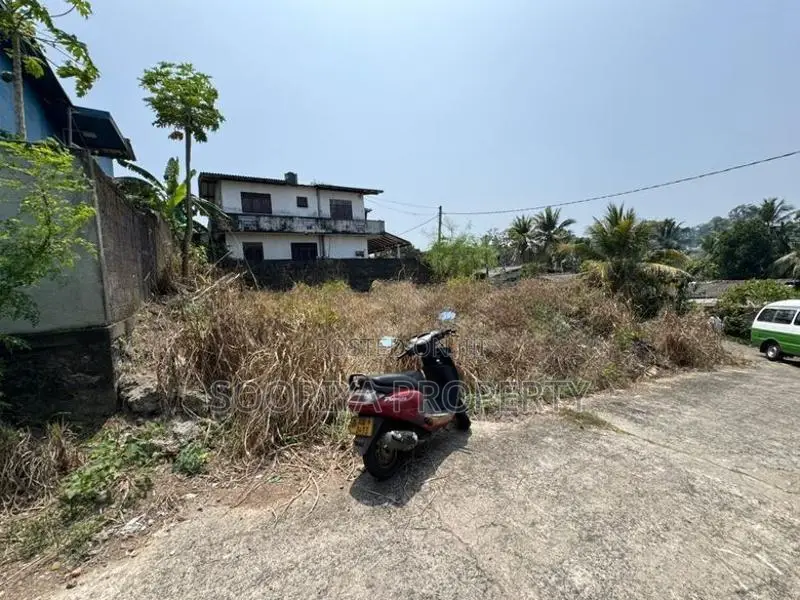 Suwarapola Dampe Road Land for Sale in Piliyandala