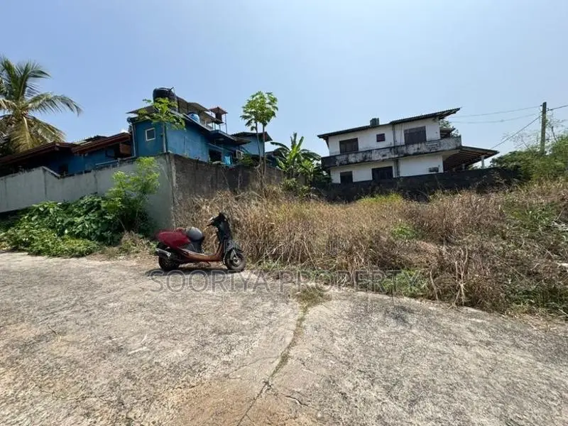 Suwarapola Dampe Road Land for Sale in Piliyandala