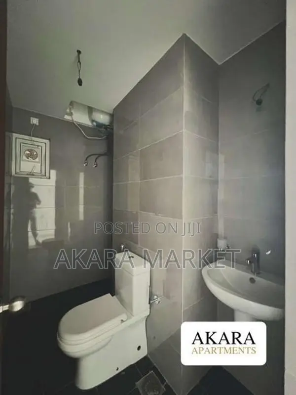 The Cornwall, Colombo 03 - Unfurnished Apartment for Sale A54279
