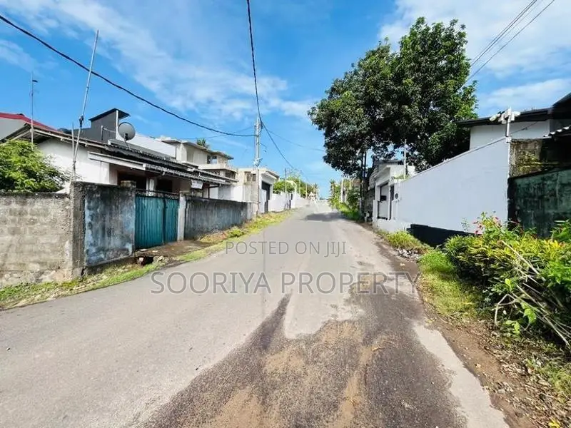 Highly Residential Land for Sale Piliyandala Batakettara