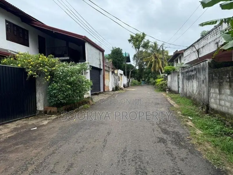 30M to Bus Route Superb Land for Sale in Piliyandala