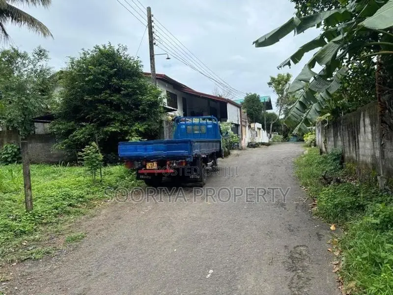 30M to Bus Route Superb Land for Sale in Piliyandala