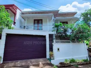 නිදන කාමර 4ක සුඛෝපභෝගී දෙමහල් නිවස විකිණීමට Piliyandala Kesbawa