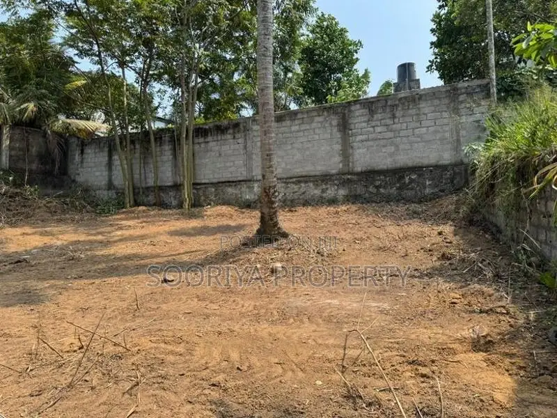 Suwarapola Gangarama Road Land for Sale in Piliyandala