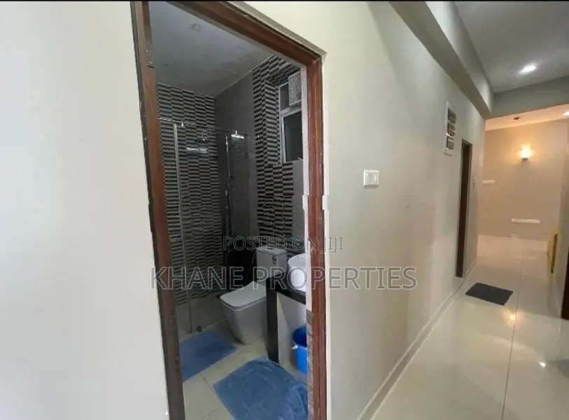 Brand New Condition Apartment for Sale in Colombo 06