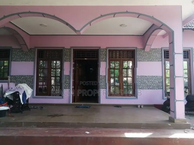 20 Perch House with Land | Manmunai North, Batticaloa