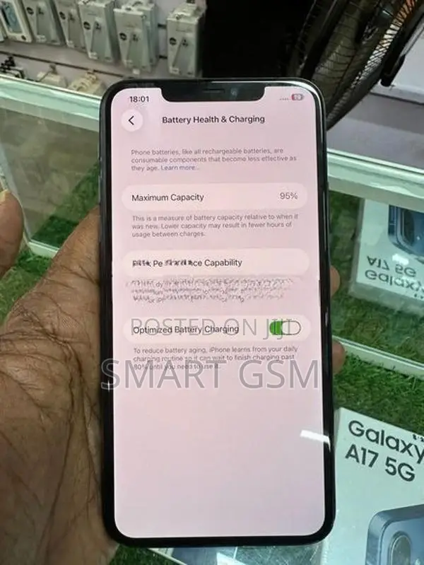 Apple iPhone 11 Pro Max (Used)