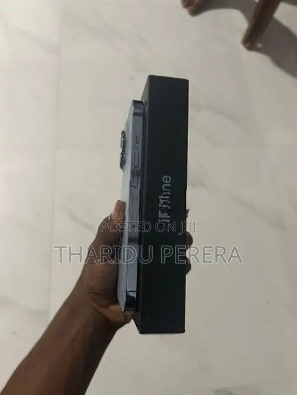 Apple iPhone 13 Pro (Used)