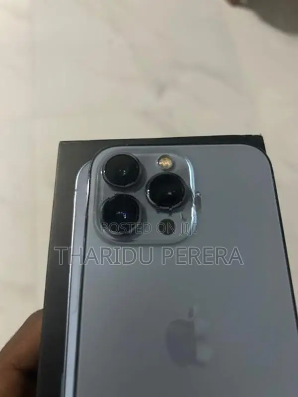 Apple iPhone 13 Pro (Used)