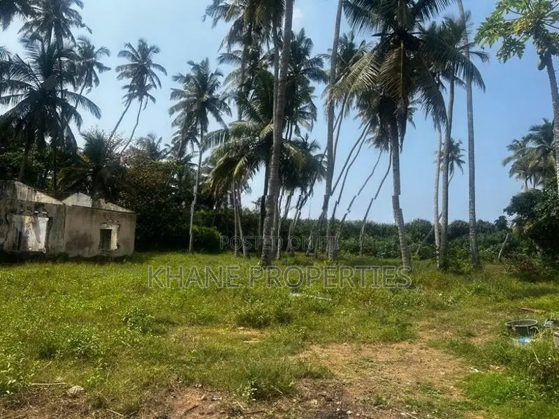 Kalutara - Beachfront Land For Boutique Hotel, Resort, Retirement Home
