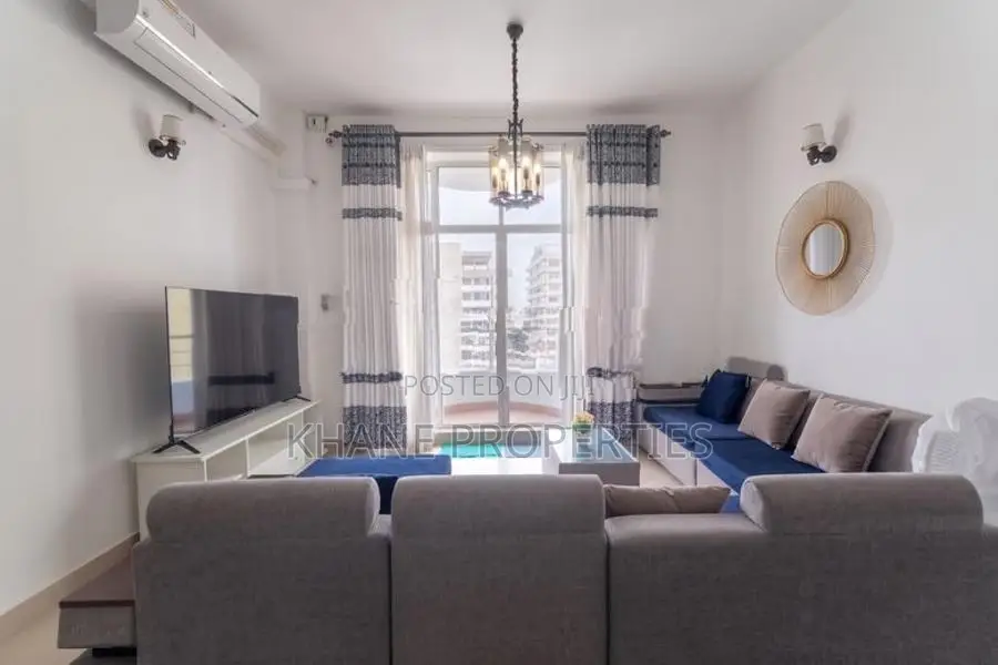 2 Bedroom Furnished Air-conditioned Apartment for Sale in Wellawatte