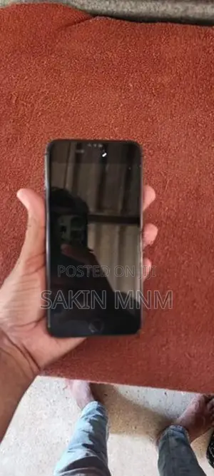 Apple iPhone 8 Plus (Used)