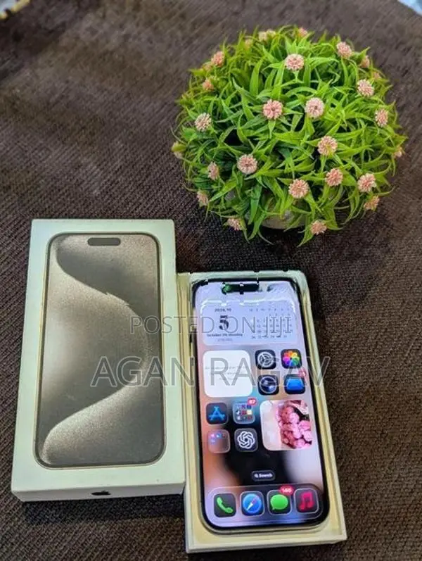 Apple iPhone 15 Pro (Used)