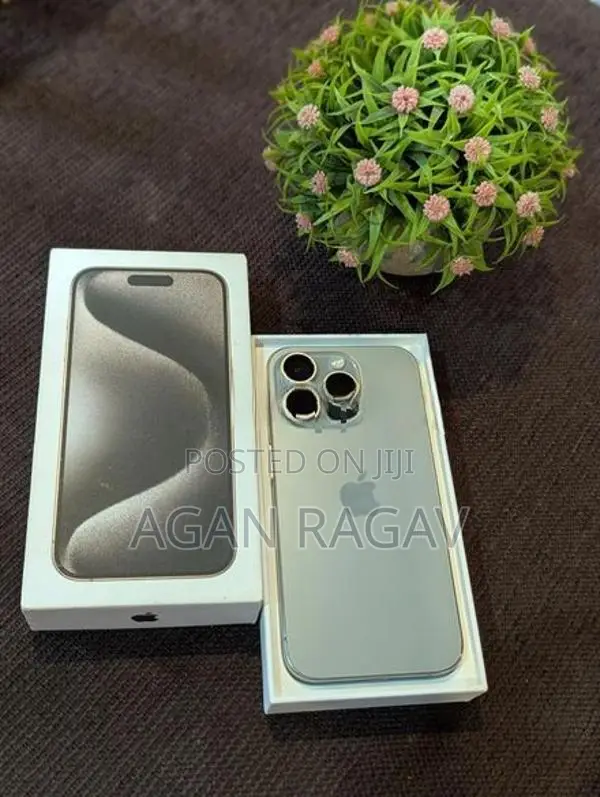 Apple iPhone 15 Pro (Used)