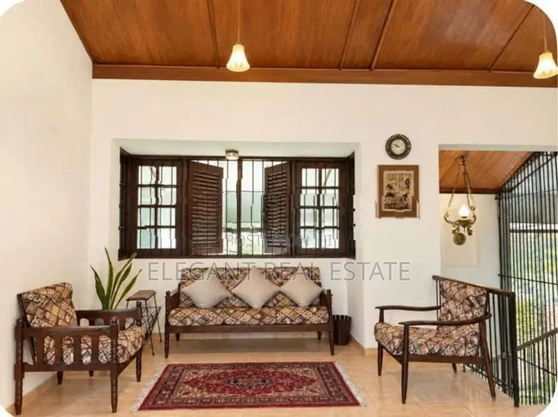 03 Bedroom Furnished House For Rent In Dehiwala (A6780)