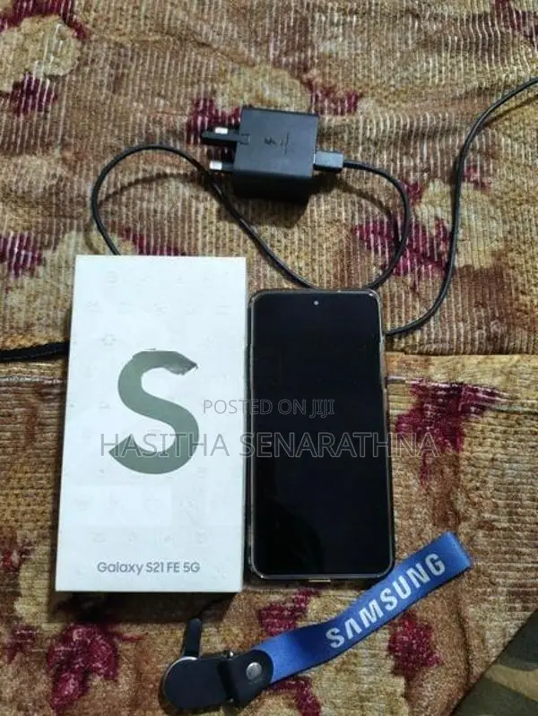 Samsung Galaxy S21 FE (Used)