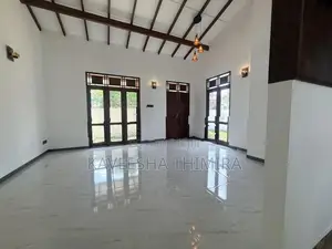 Single Storey House for Sale in Padukka Homagama (bn 100)