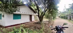 කුරුණෑගල – මල්ලවපිටිය පර්චස් 15 ක ඉඩමක් මිලදීගන්නා ඔබට නිවසක් නොමිලේ