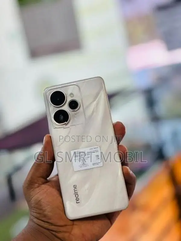 Realme 15 Pro 12/256GB (Used)