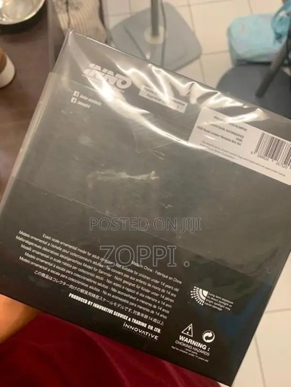 INNO64 Sealed Model Car
