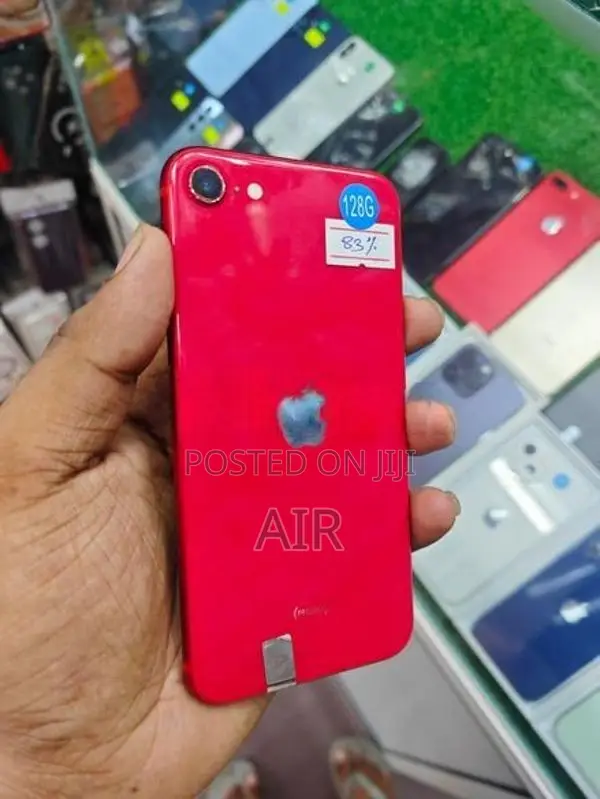 Apple iPhone SE 2 (Used)